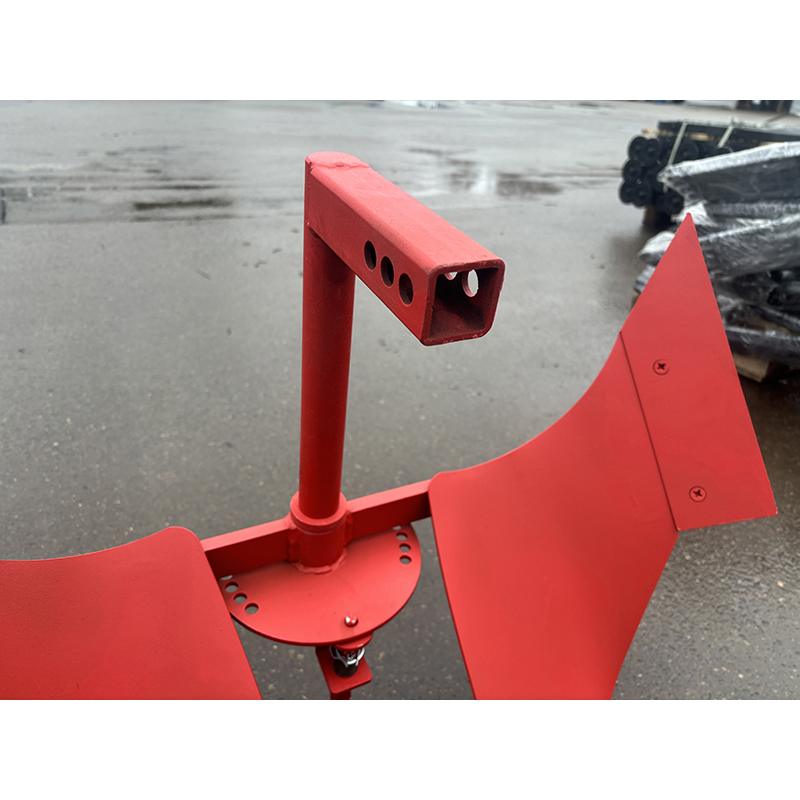 Плуг оборотный П1-215/14-11 для мотоблока МТЗ (сцепка под квадрат)