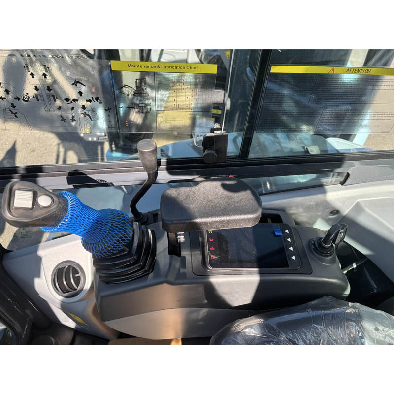 Мини-экскаватор Novamach NE26U