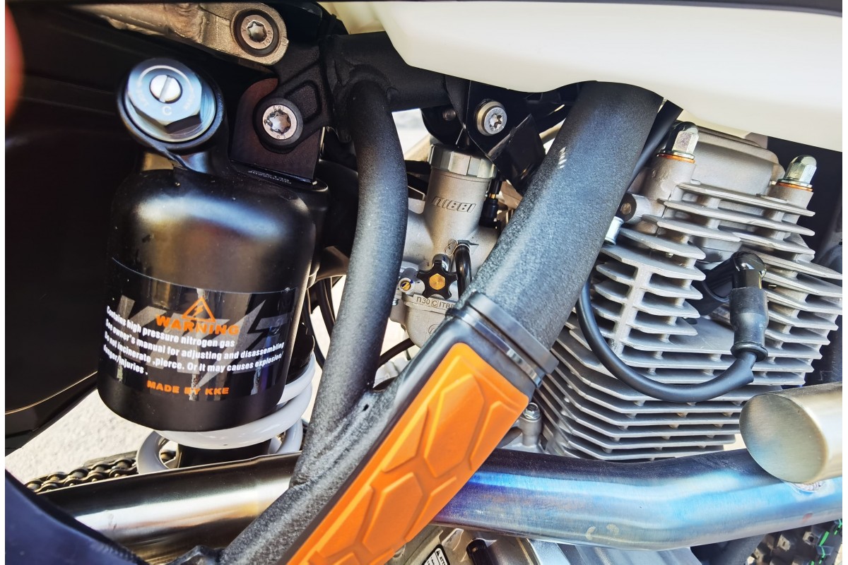 Мотоцикл JHL Z3 CB250 (172FMM-3A)