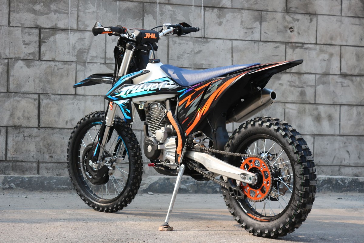 Мотоцикл JHL Z3 CB250 (172FMM-3A)