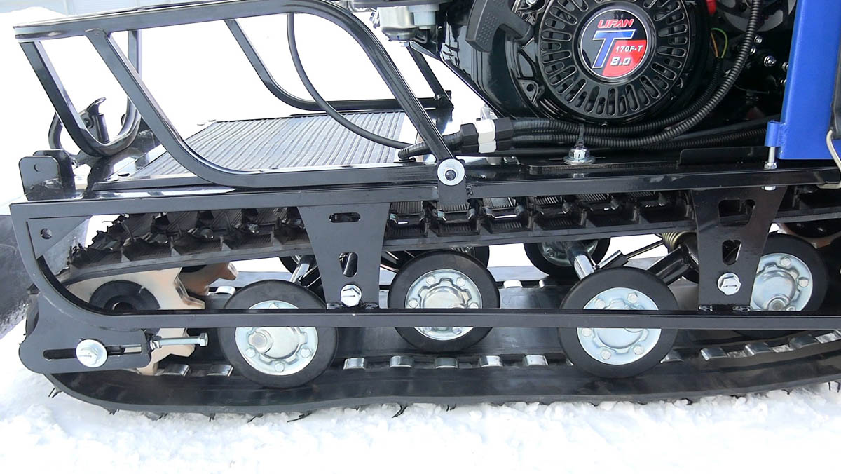 Мотобуксировщик компактный с лыжным модулем ЛИДЕР-ДЕЛЬТА-3, CVTL (+Фара) 8+ л.с., TAV2-40,, РЕВЕРС