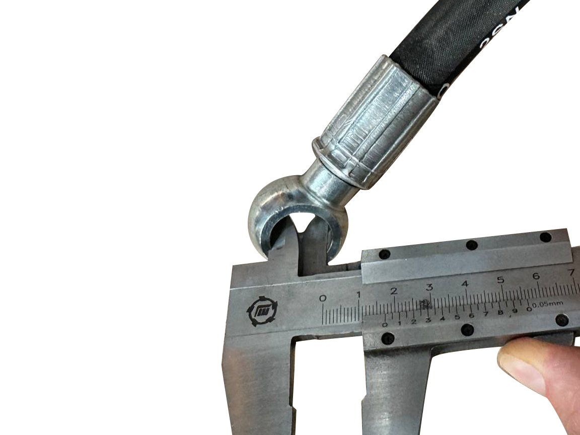 Рукав (шланг) РВД 2SN DN10-750мм- BANJO DN10 М18 x2