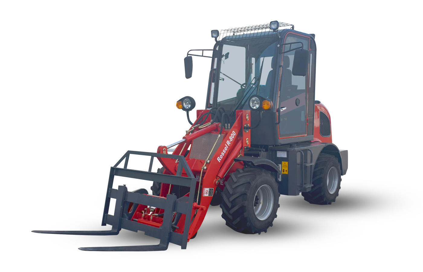 Фронтальный погрузчик Rossel R-800 + вилы паллетные