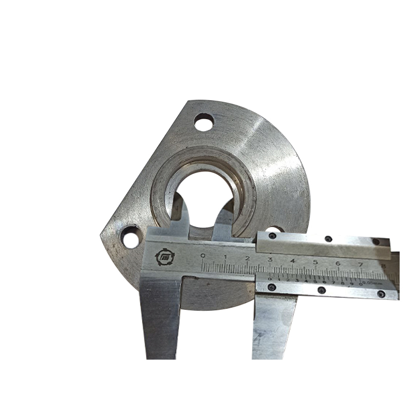 Фланец редуктора скошеный