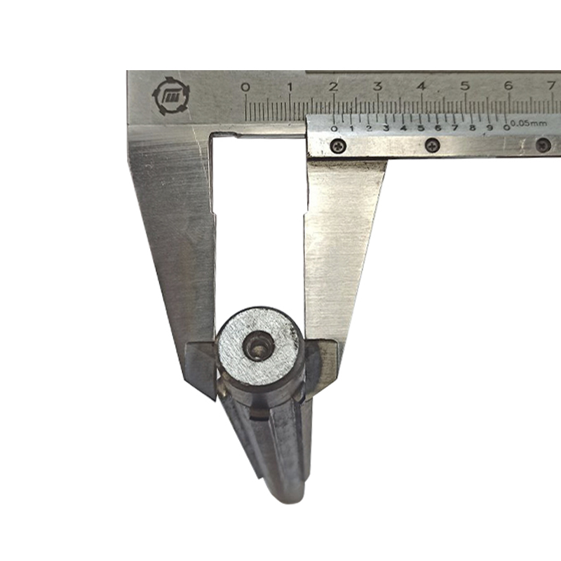 Вал привода малого редуктора d-18мм L-205мм R195/195N