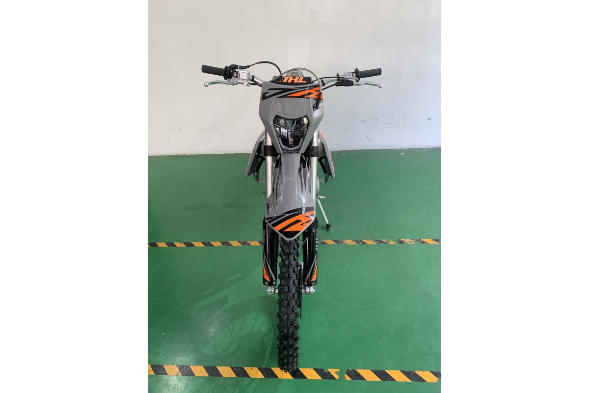 Мотоцикл JHL LX4 CB300RL (175FMN)