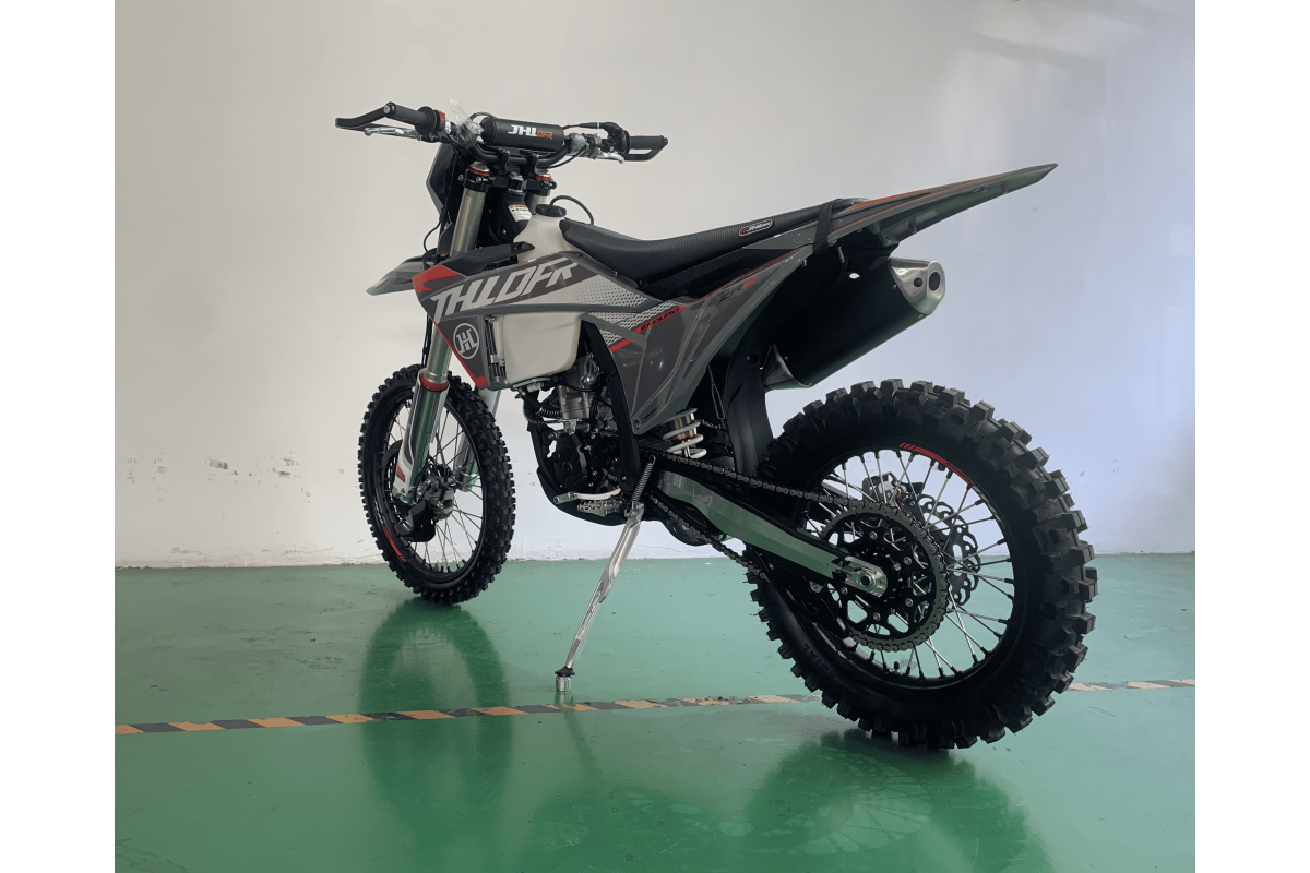 Мотоцикл JHLofr ZR2 Enduro YK250 (LC179MM)