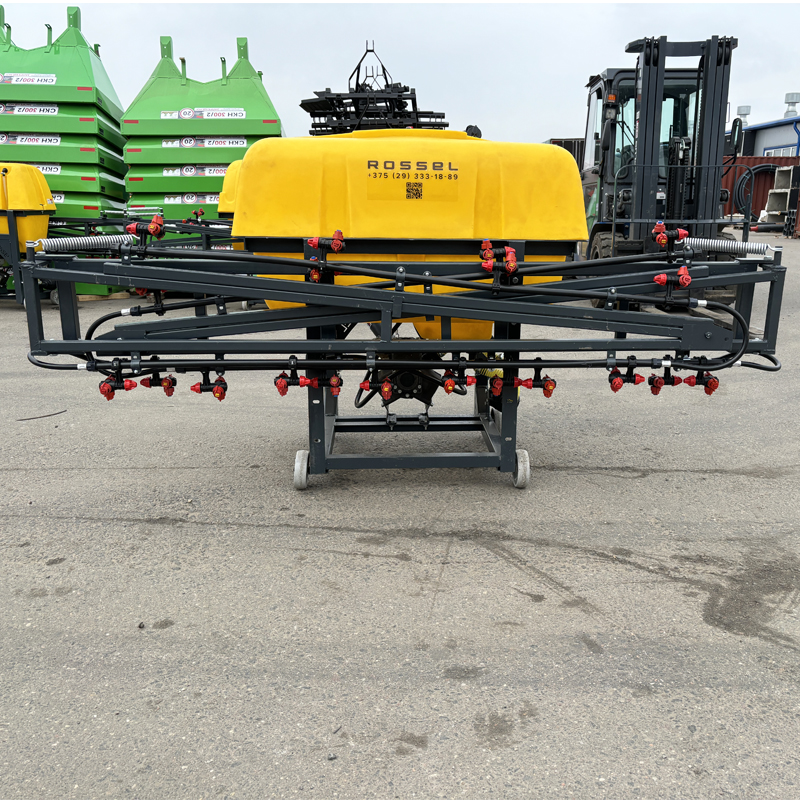 Опрыскиватель полевой навесной Rossel P300