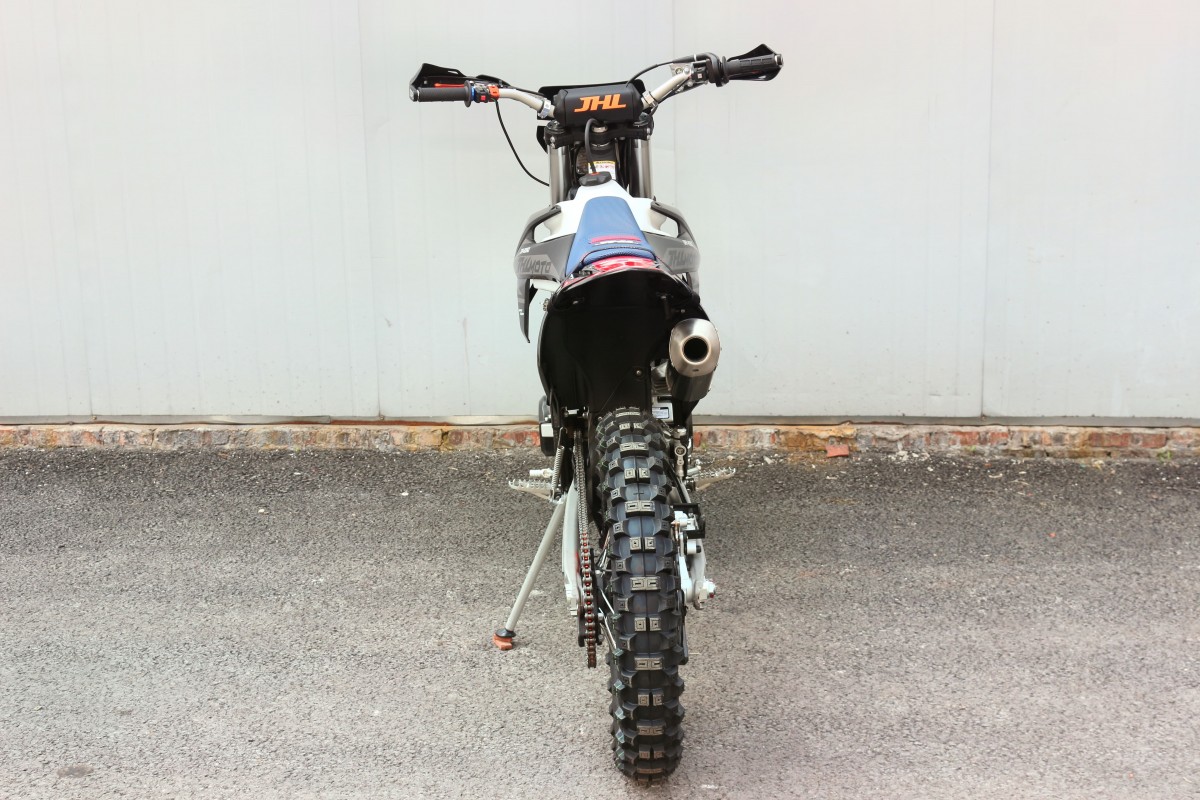 Мотоцикл JHL Z3+ CB300 (175FMM)