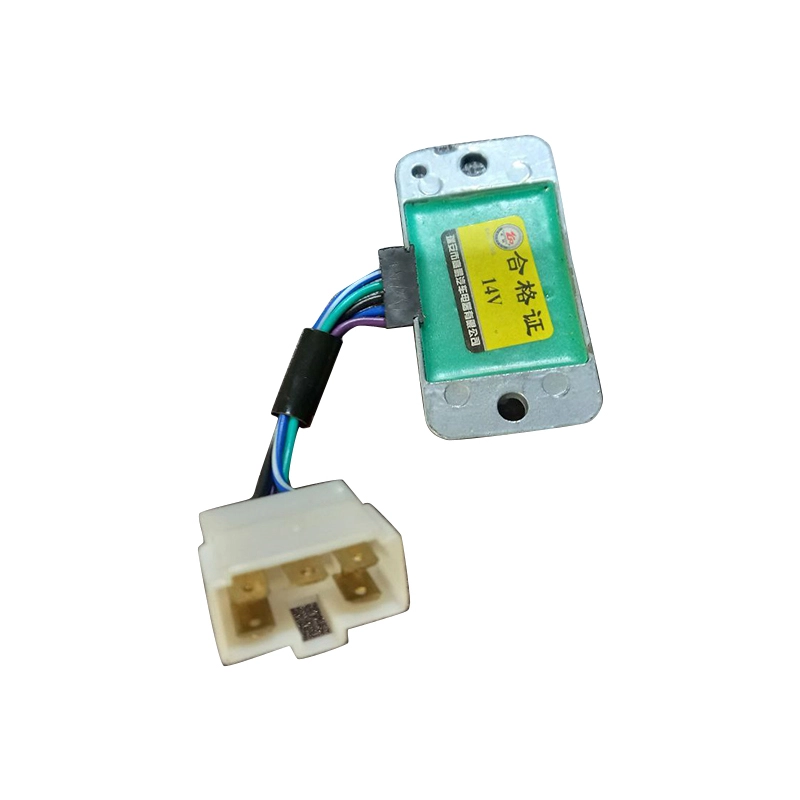 Реле-регулятор напряжения 242/244D фишка 5 контактов