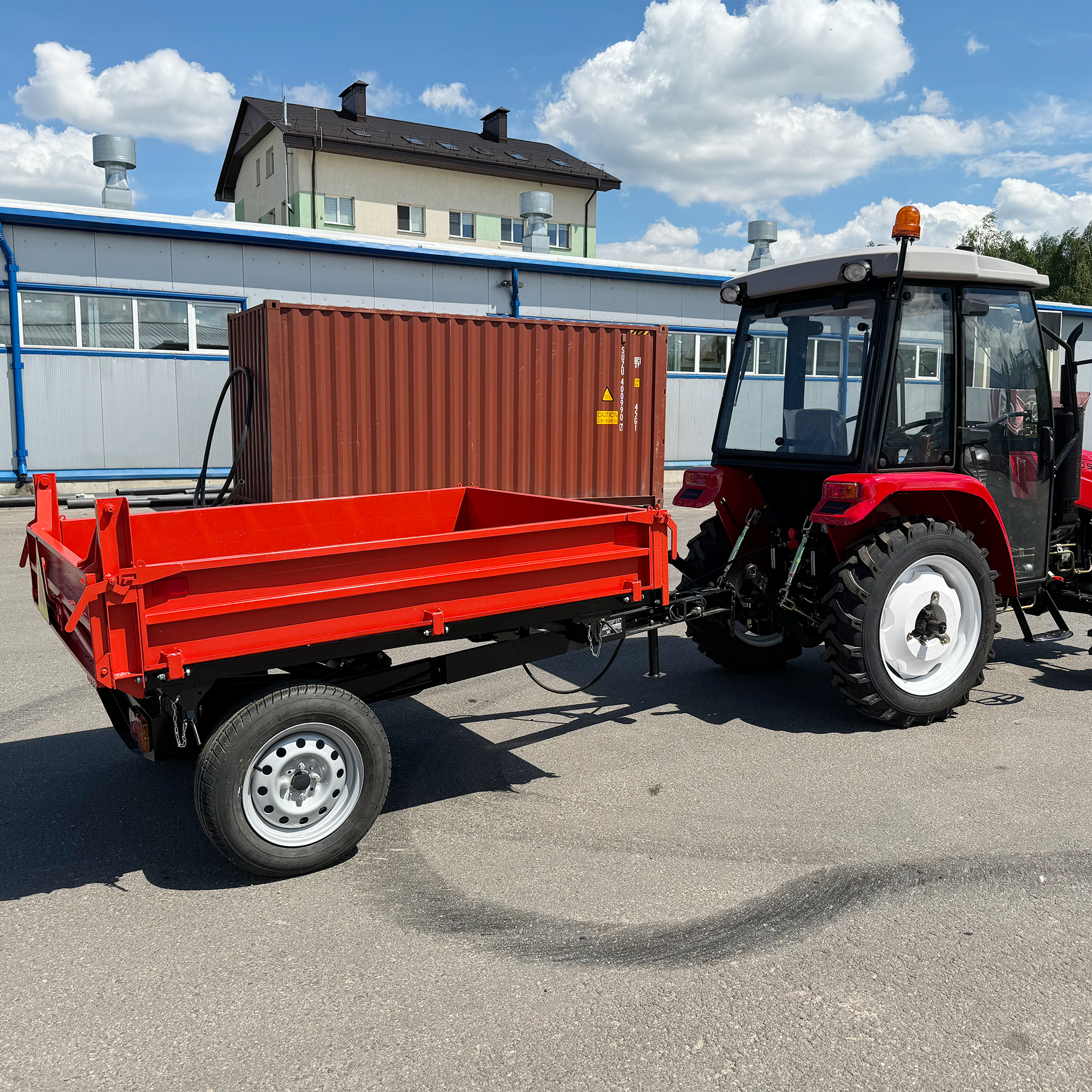 Полуприцеп-самосвал Уралец 1,5т. 3 стороны опрокидования (П03.00.400)