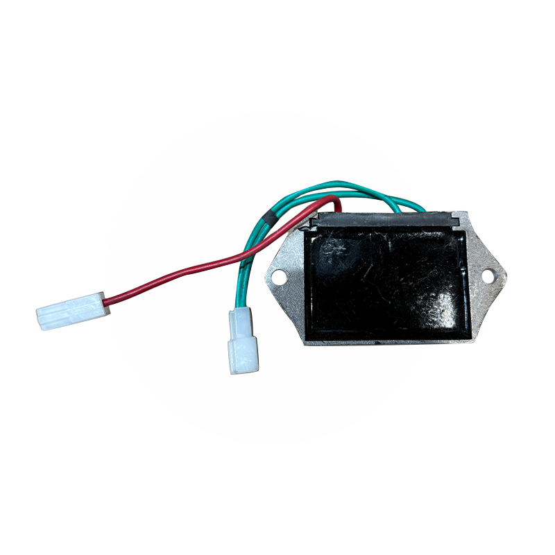 Реле-регулятор напряжения 3 провода с 2  разъемами