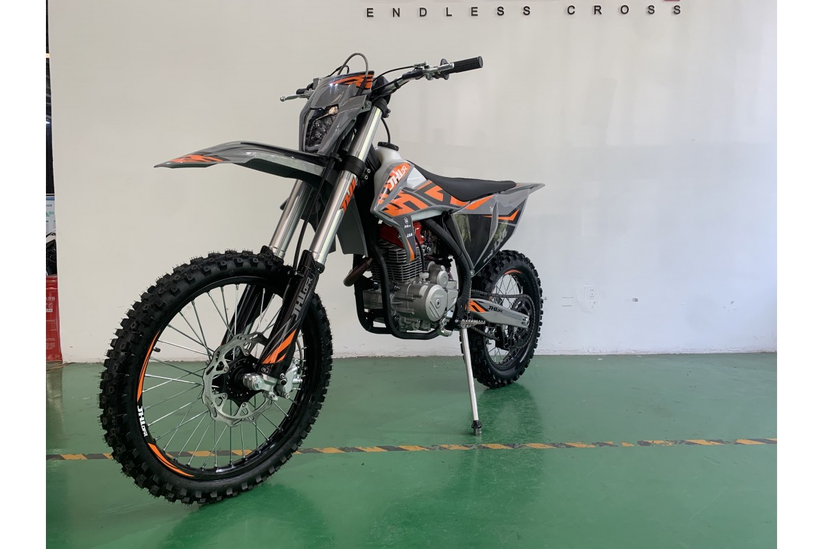 Мотоцикл JHL LX4 CB300RL (175FMN)