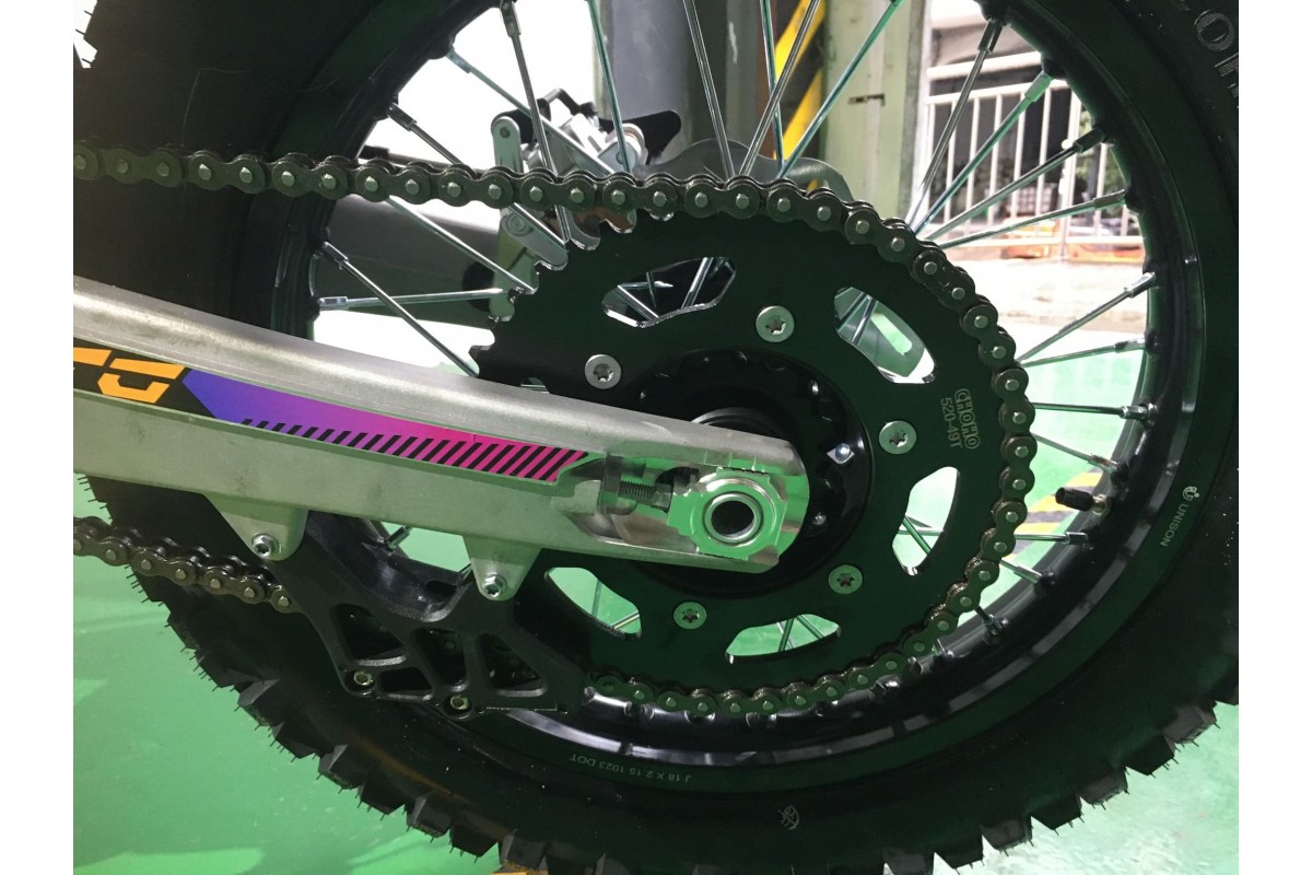 Мотоцикл JHL LX3 PR300 (175FMN)