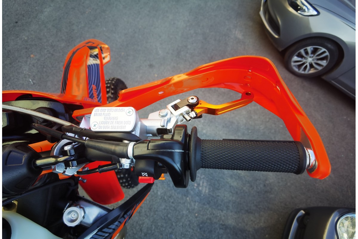 Мотоцикл JHL M5 MT250 (1E66MM)