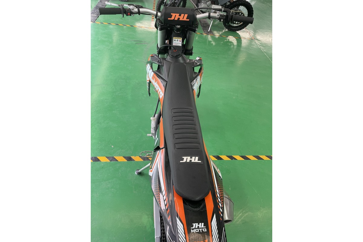Мотоцикл JHL LX1 CB250 (172FMM-3A)