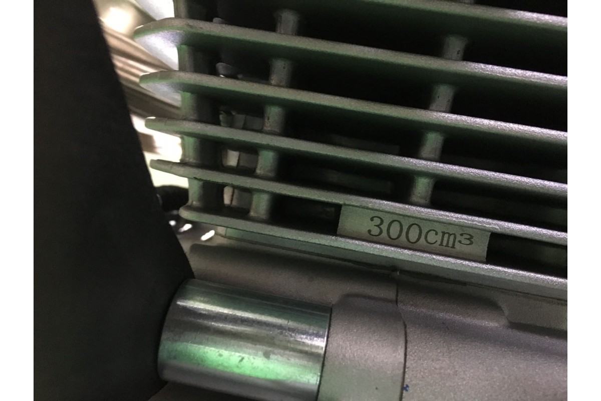 Мотоцикл JHL LX3 PR300 (175FMN)