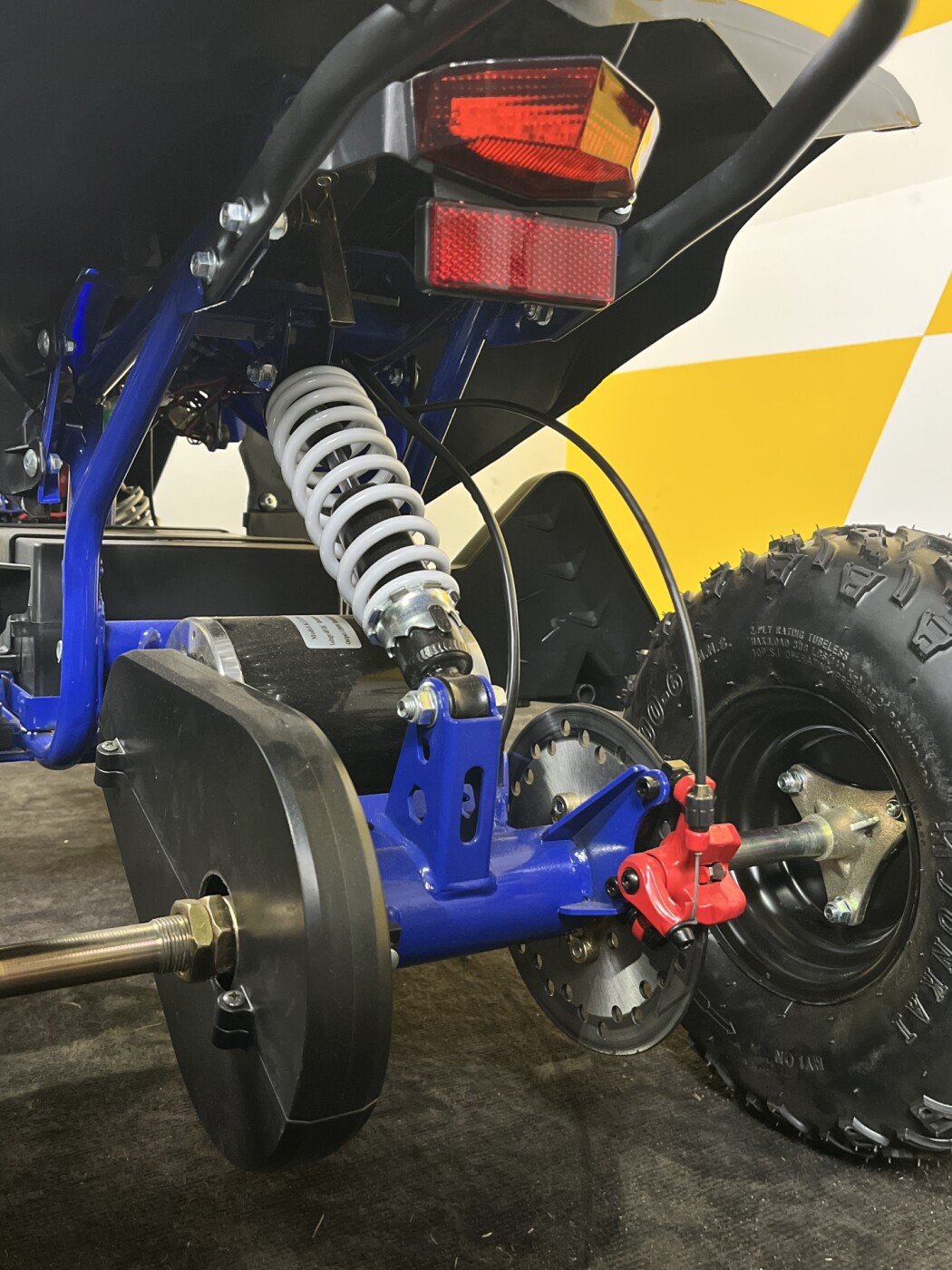 Квадроцикл AMOTO Avenger 1200 W