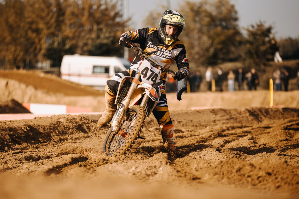 shos-03.jpg shos-03.jpg