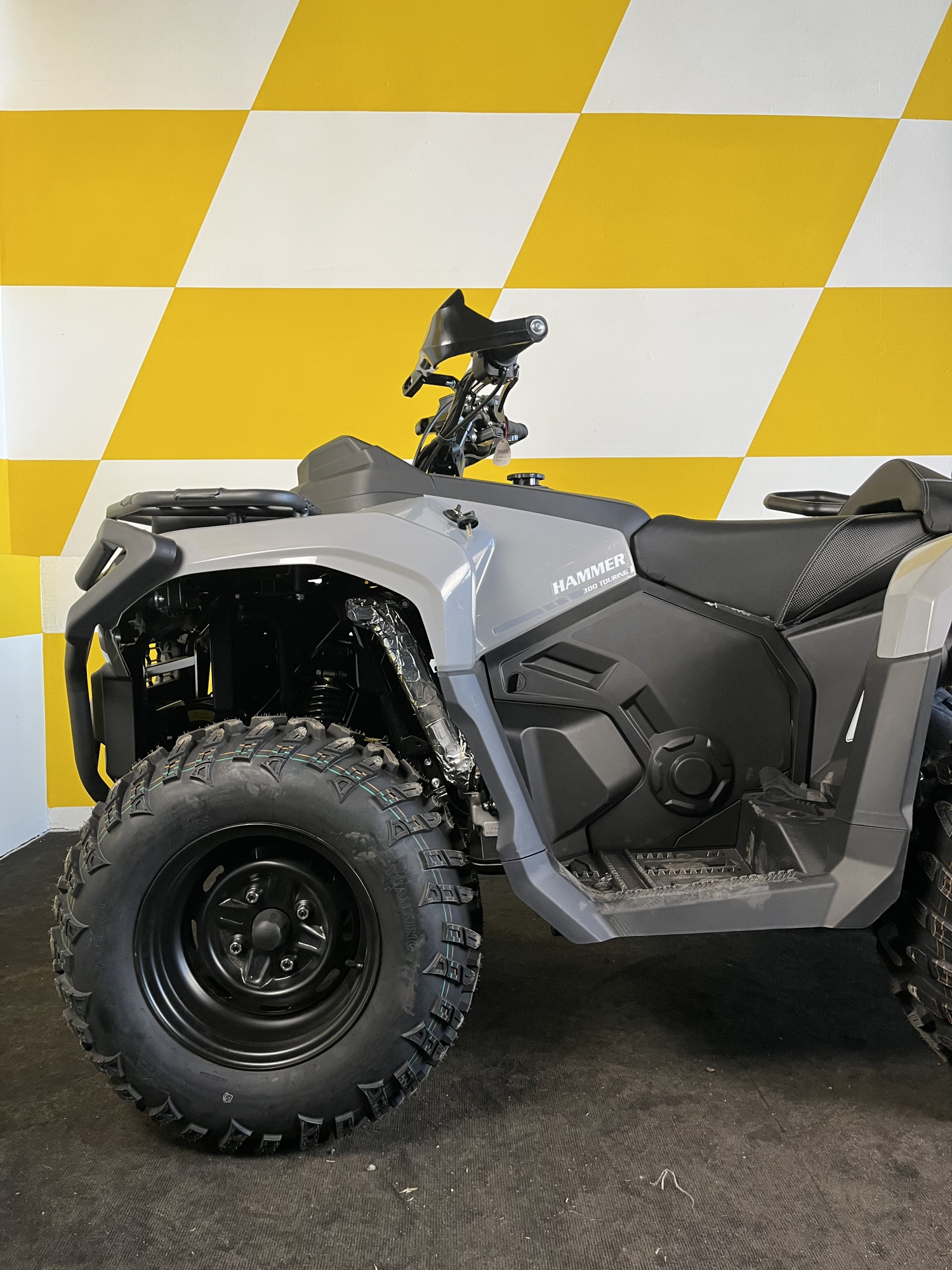 Квадроцикл AMOTO Hummer 300 Touring